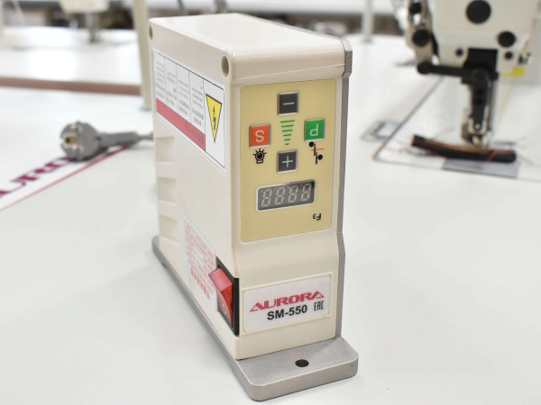 Сервомотор (сервопривод) Aurora SM-550 (550 Вт) с внешним позиционером иглы от магазина Promily в Невинномысске