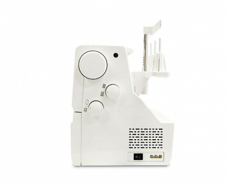 Janome Cover Pro 7000 CPS от магазина Promily в Невинномысске